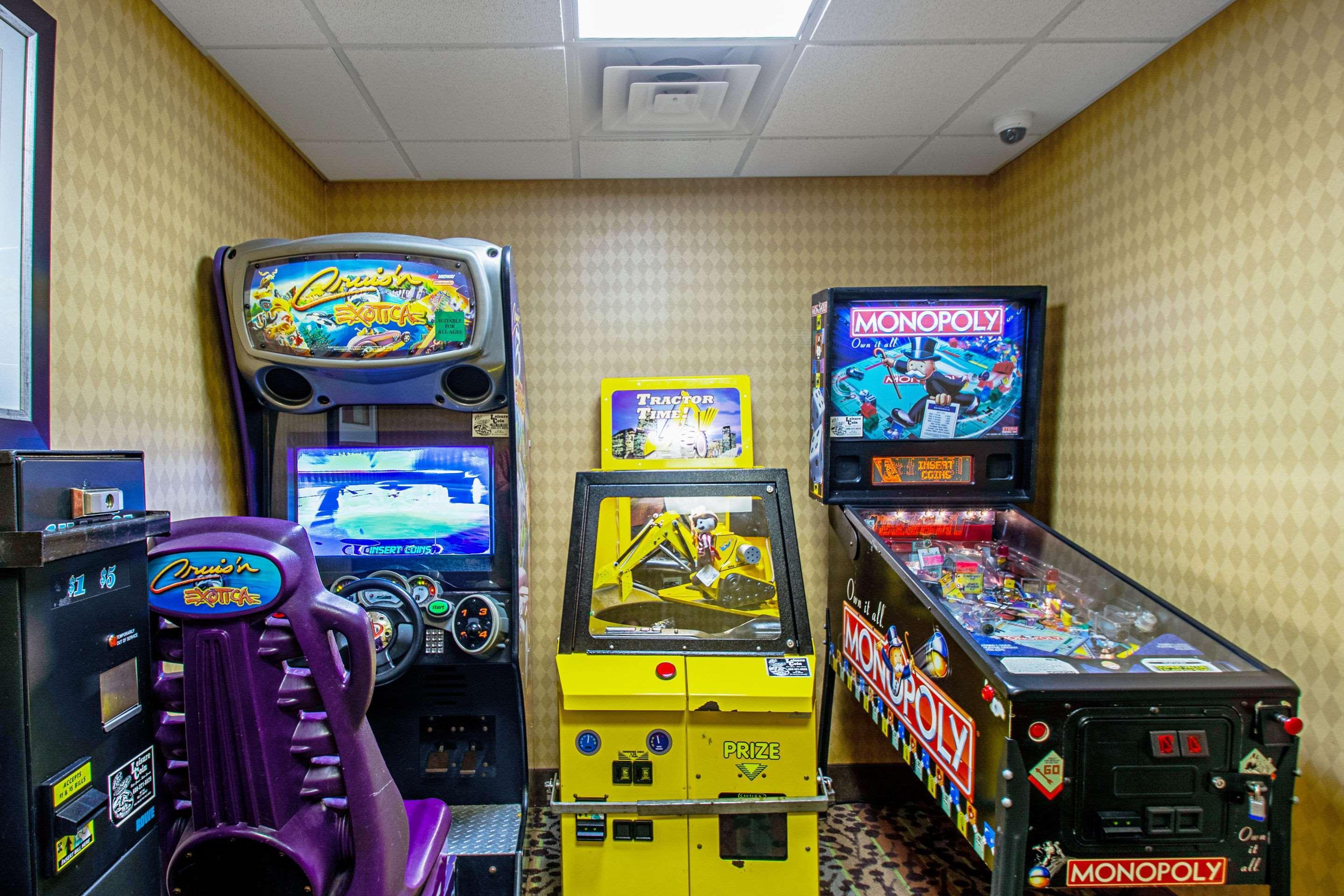 Sleep Inn & Suites Madison - Monona Экстерьер фото
