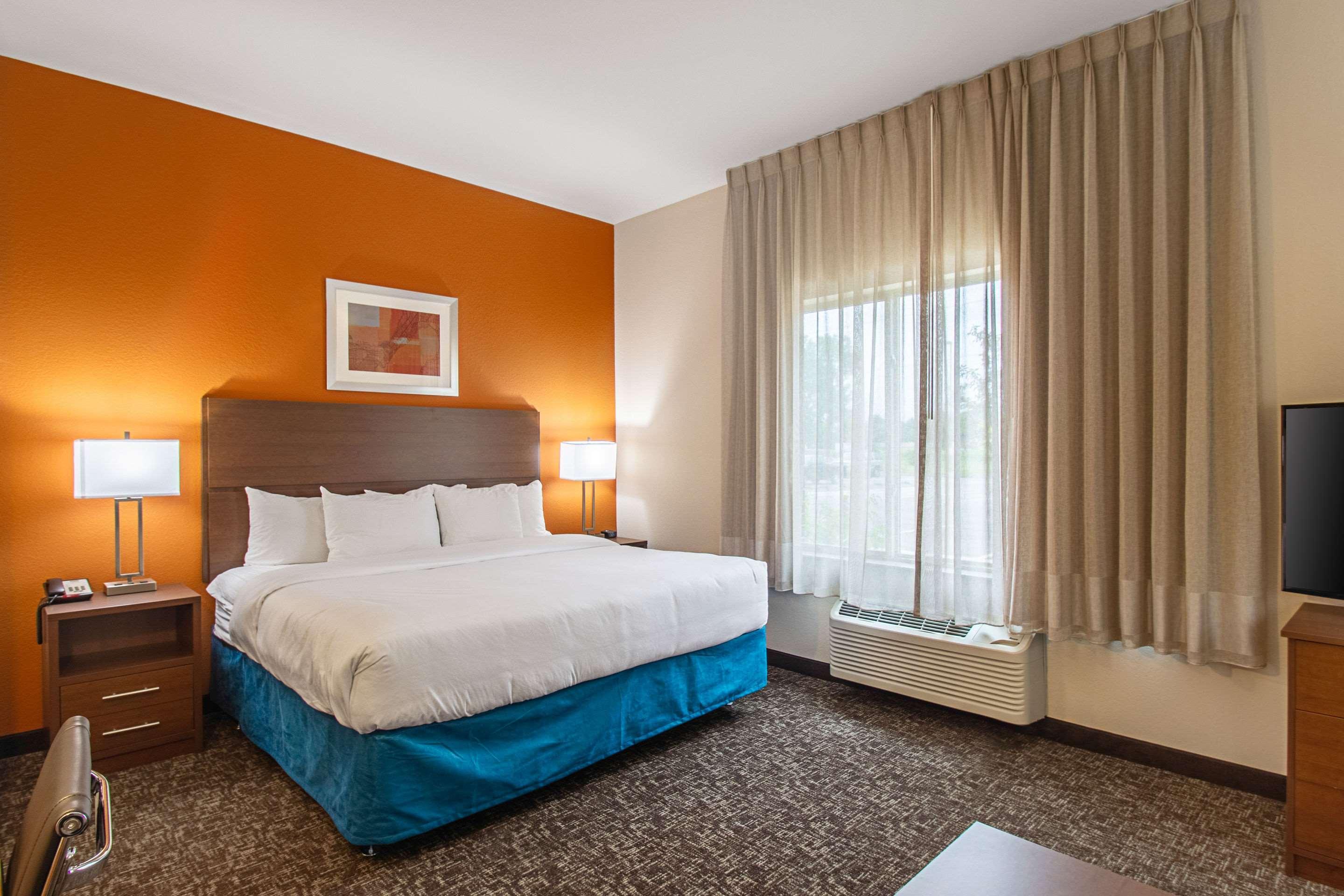 Sleep Inn & Suites Madison - Monona Экстерьер фото